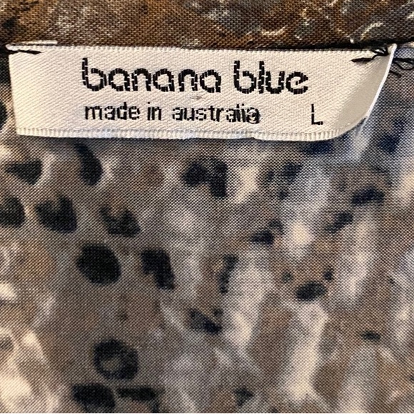 Banana Blue Australia snakeskin blouse - Picture 2 of 5